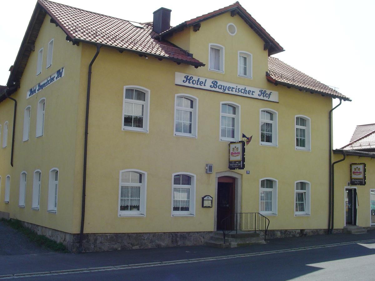 Hotel Bayerischer Hof Wiesau Экстерьер фото
