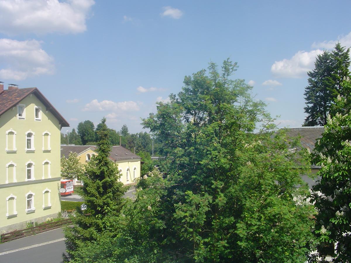 Hotel Bayerischer Hof Wiesau Экстерьер фото